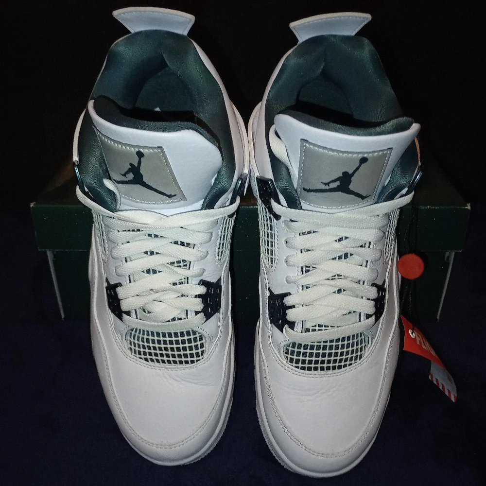 IOB EUC Air Jordan 4 Oxidized Green Mens size 9.5 - Picture 5 of 15